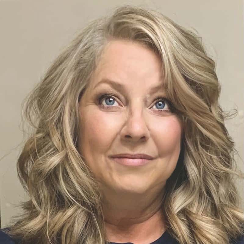 Portrait of Gwyn Flowers, founder of GKS Creative